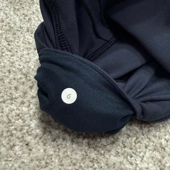 Lululemon Practice Daily Crop Inkwell - Picture 6 of 6